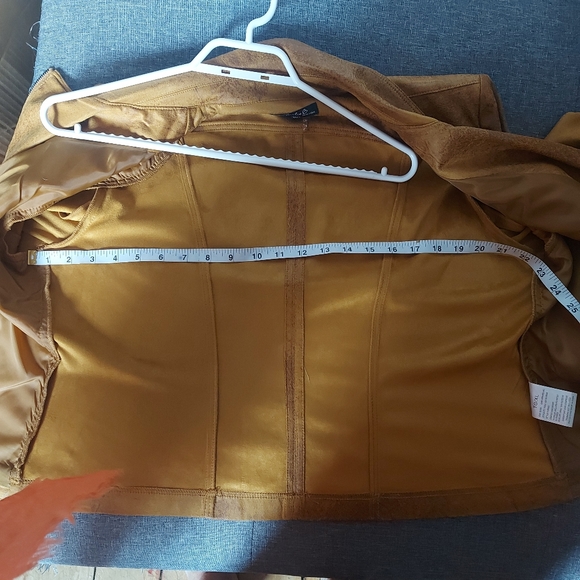 4 season jacket for any event - Picture 7 of 8